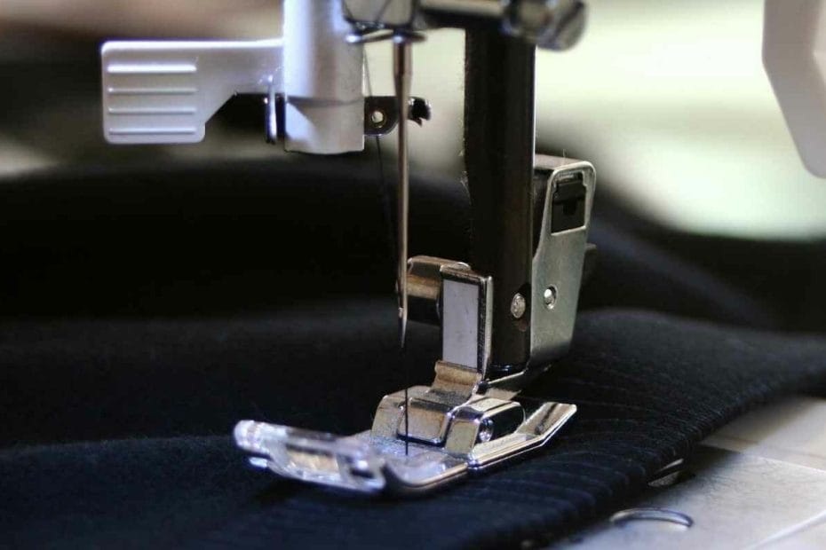 Why Does My Sewing Machine Jam When I Backstitch?